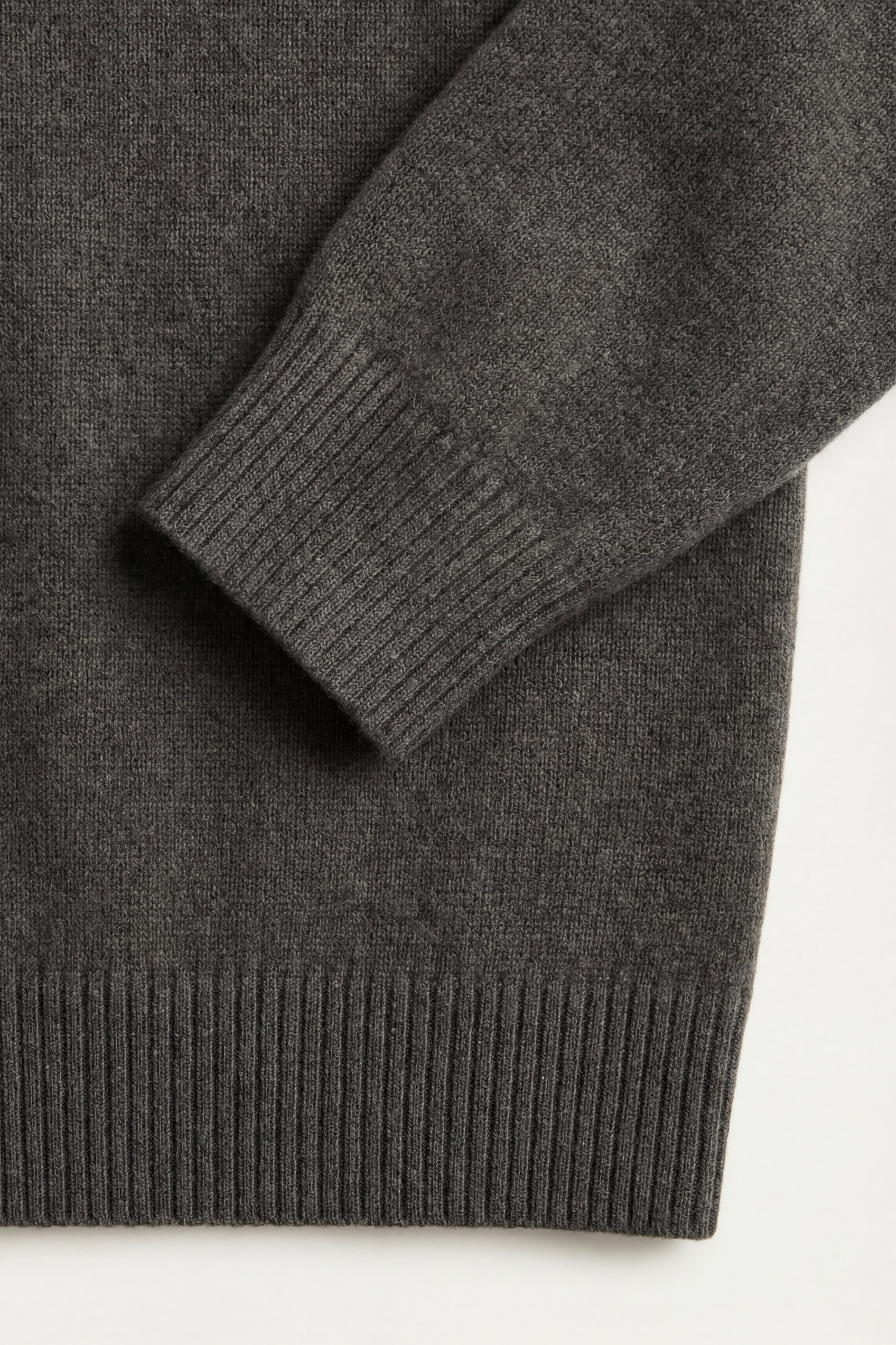 Taviano Hooded Knit Dark Grey
