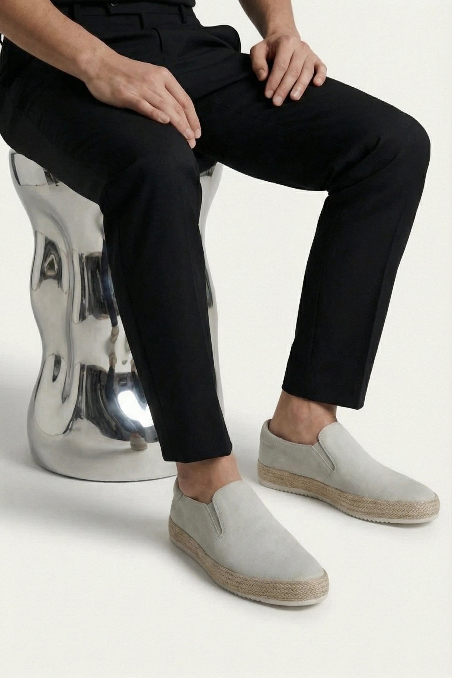 Valeno Suede City Loafers Beige