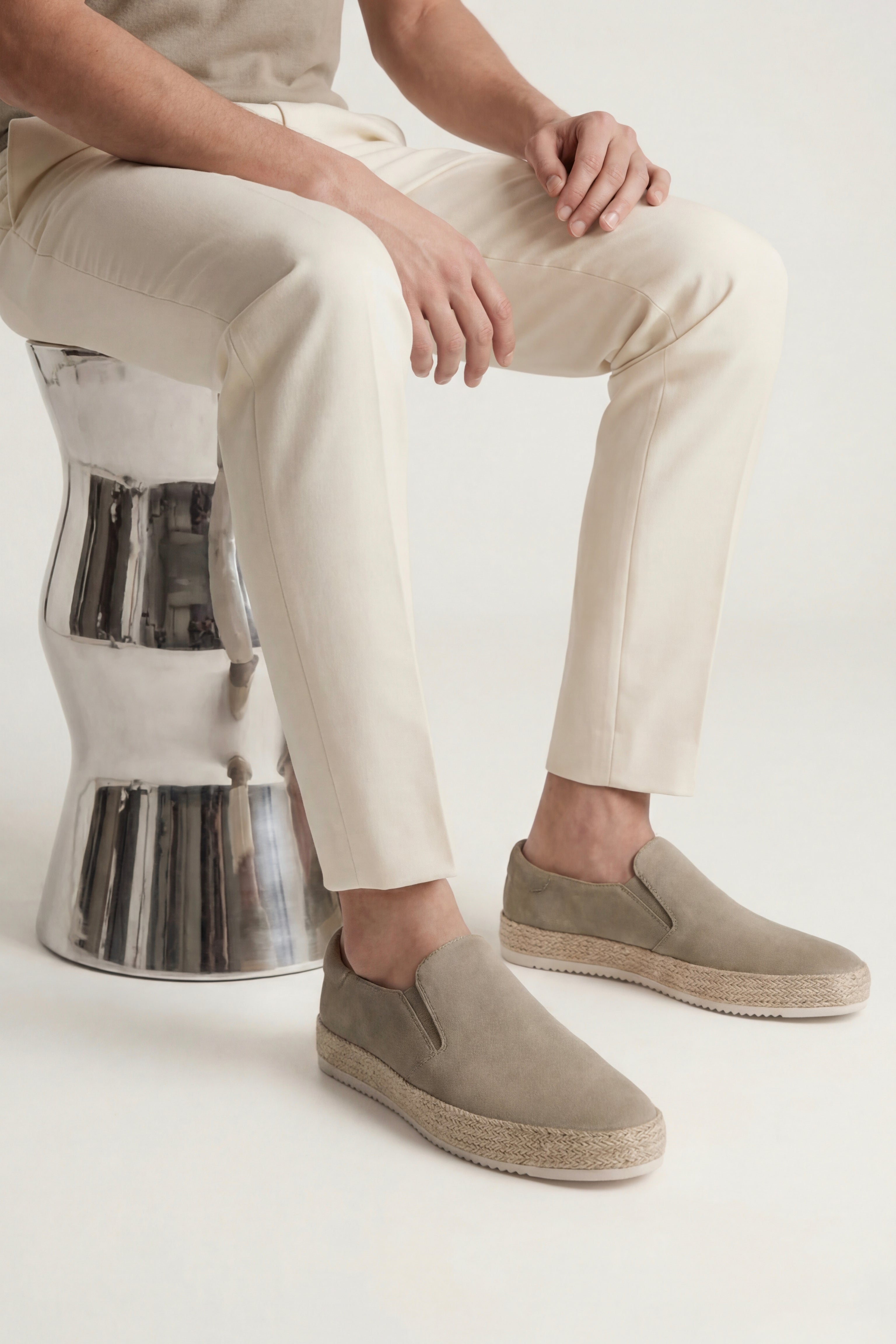 Valeno Suede City Loafers Khaki