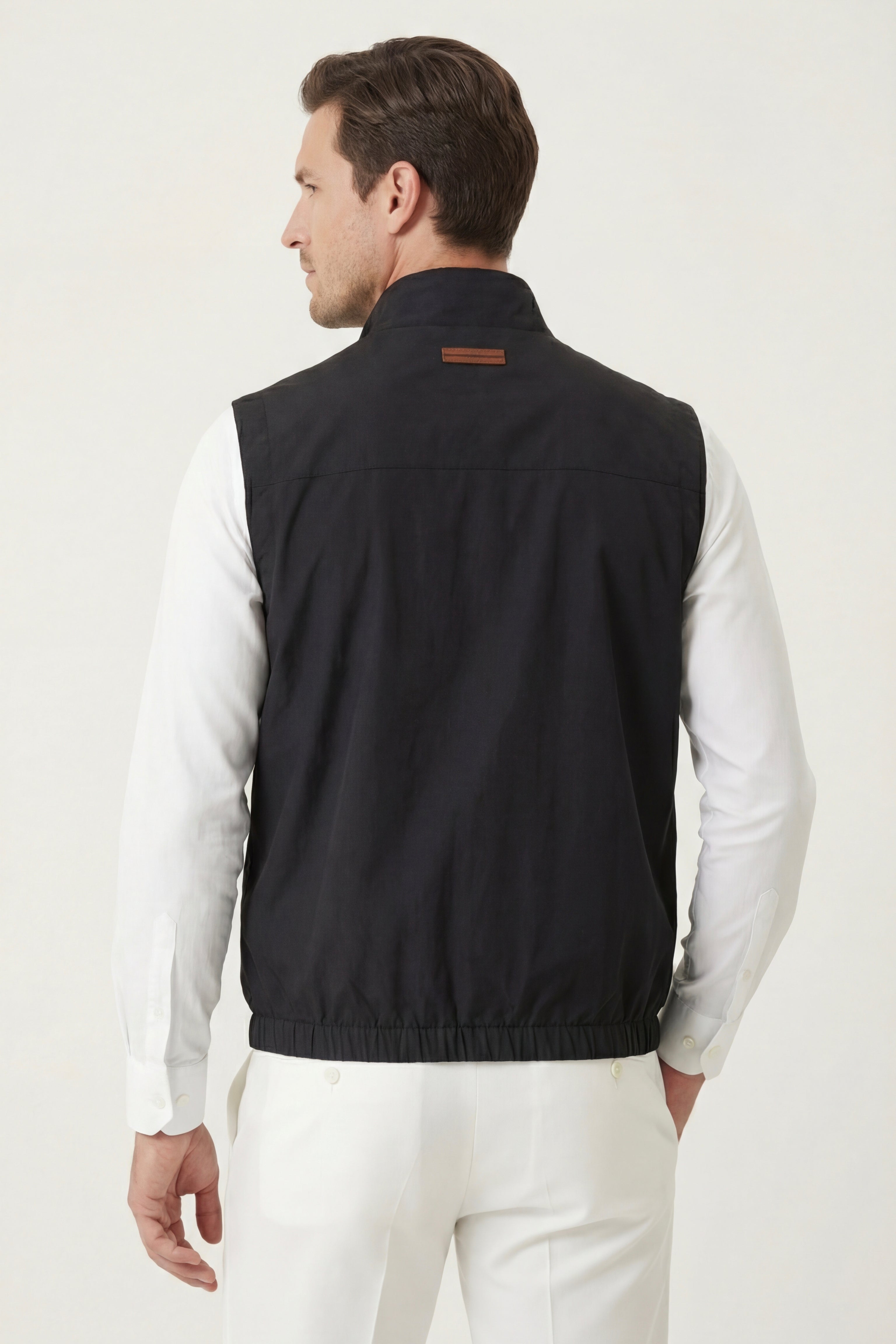 Valeno Stand-Collar Zip Vest Black