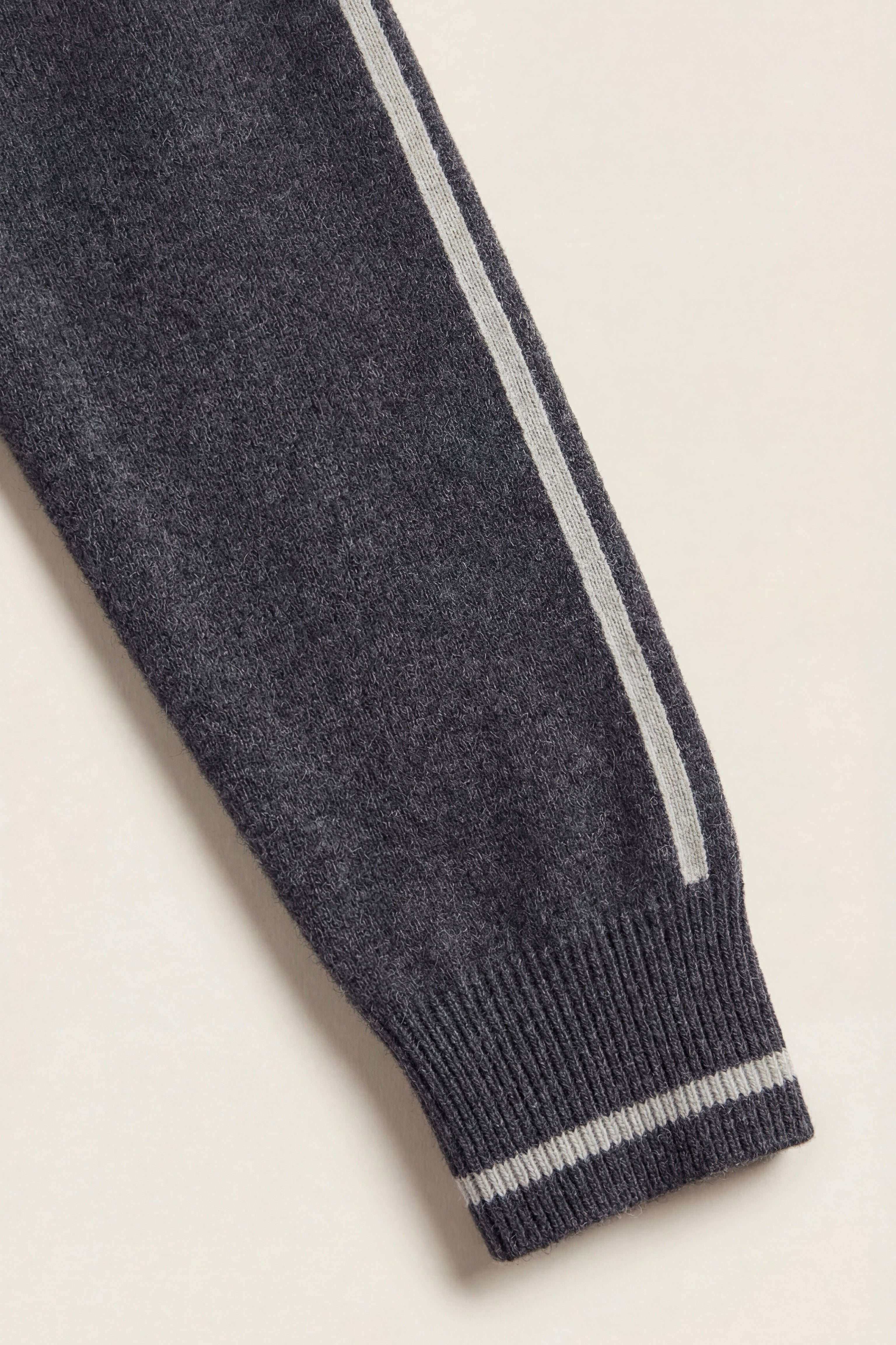 Enzo Cashmere Full-Zip Set Dark Grey