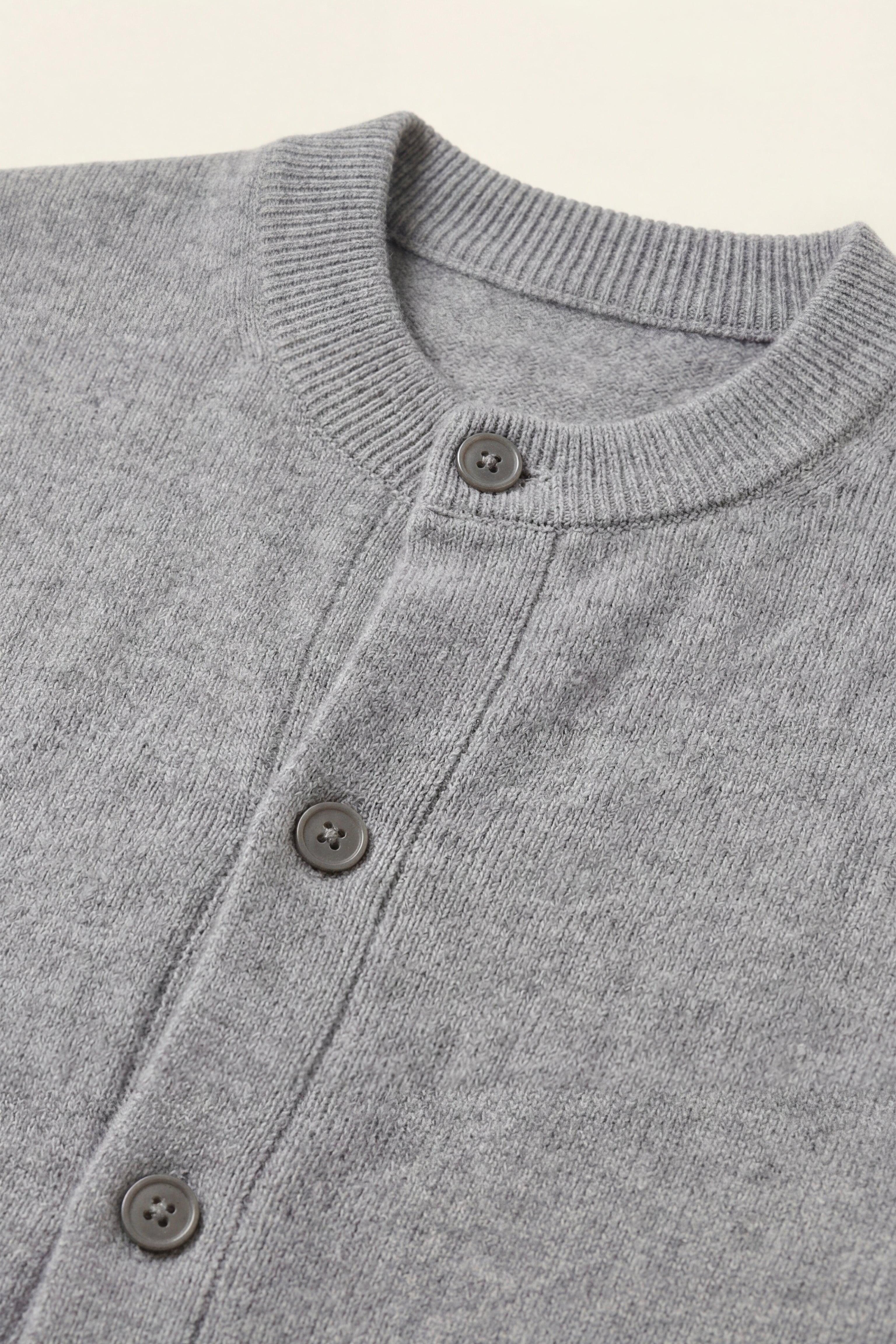 Arlino Buttoned Set Grey