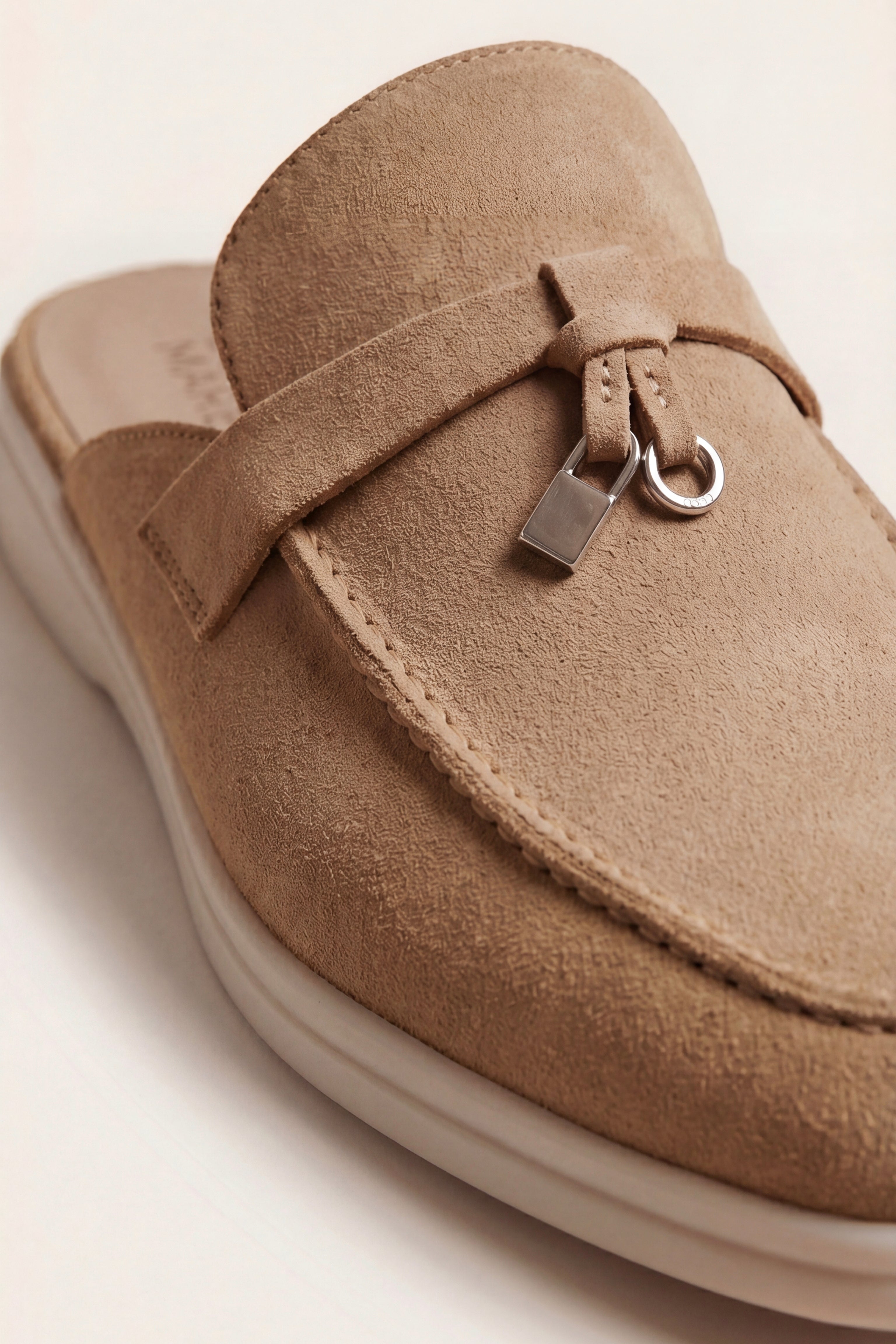 Filandori Buckle Mule Beige