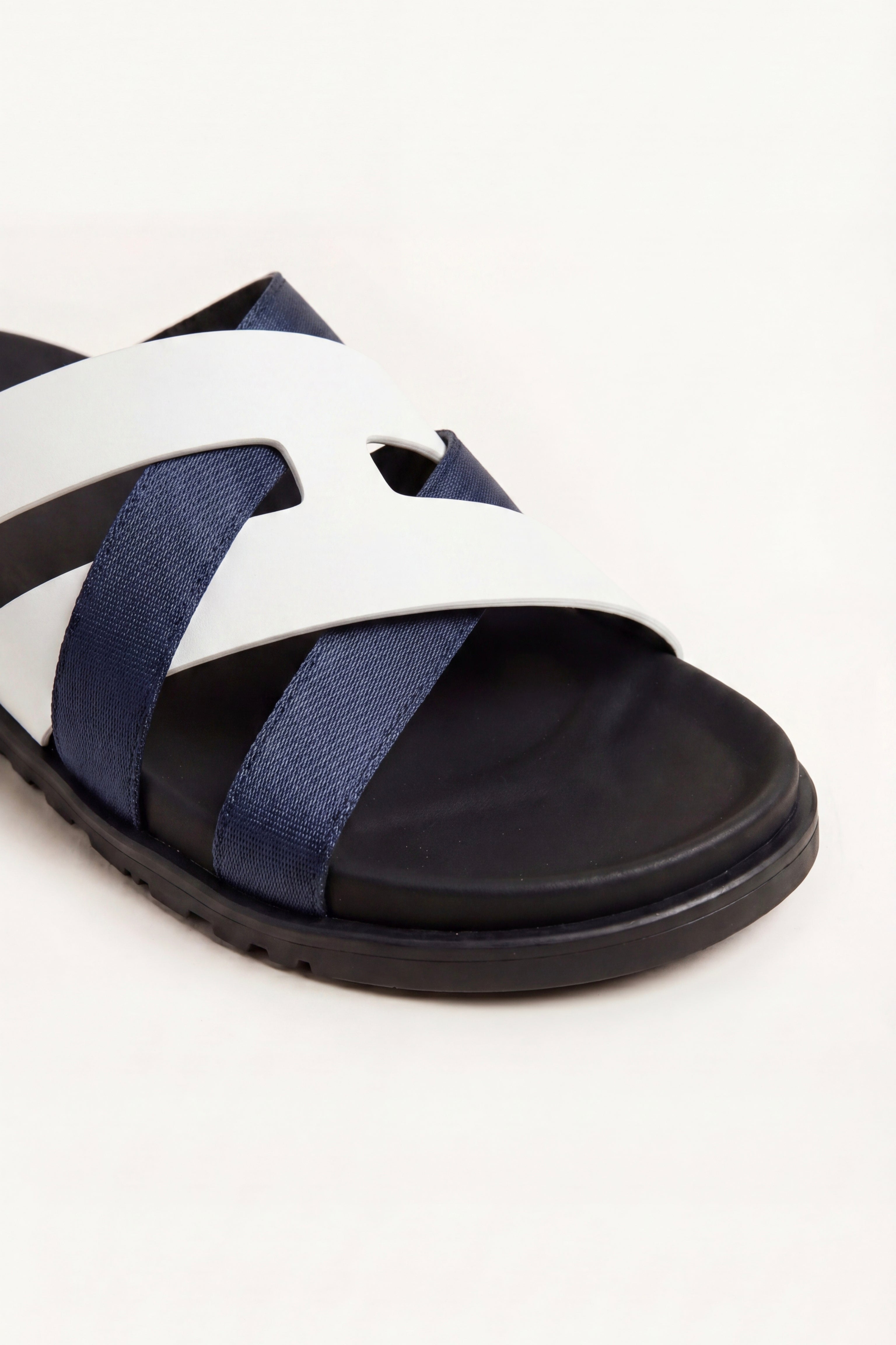 Tuscana Sandal White/Navy